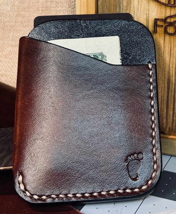 The Vic.  Miniminalist 3 pocket wallet.